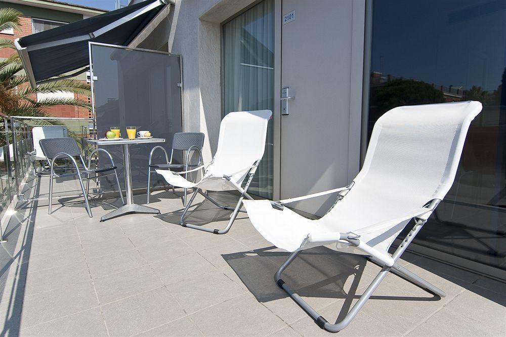 Apartamentos Castellmar Кастельдефельс Экстерьер фото