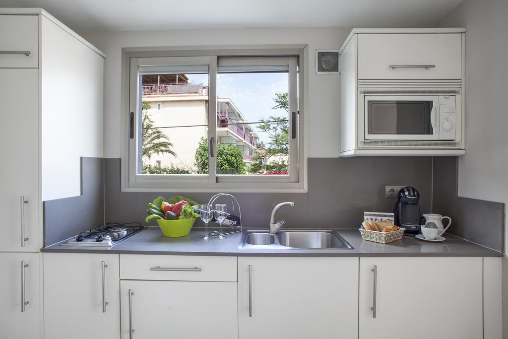 Apartamentos Castellmar Кастельдефельс Экстерьер фото